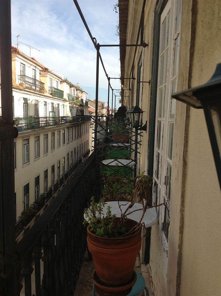 New Aljubarrota Guest House Lisbona Esterno foto