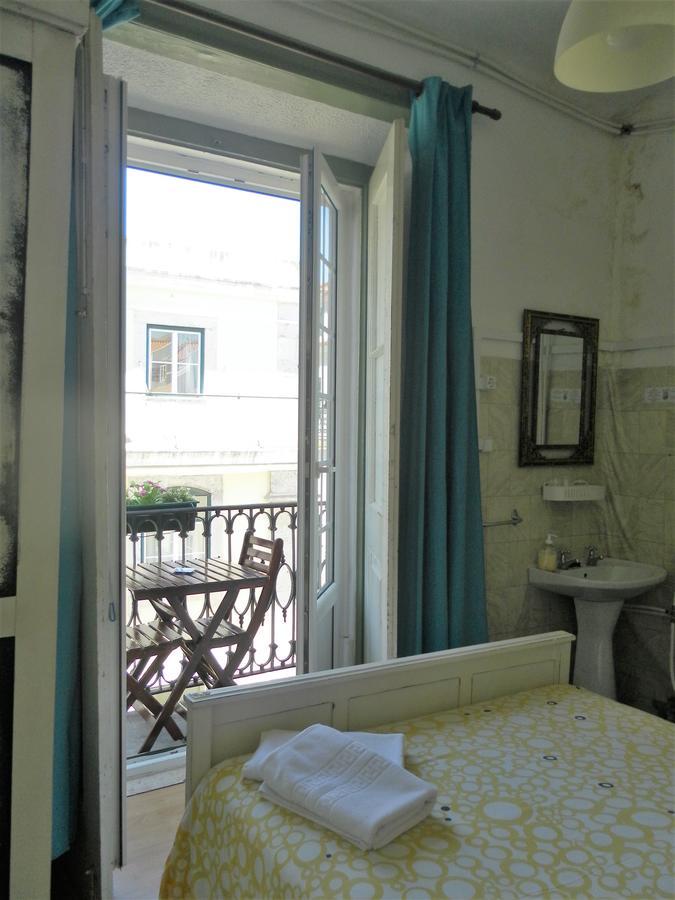 New Aljubarrota Guest House Lisbona Esterno foto