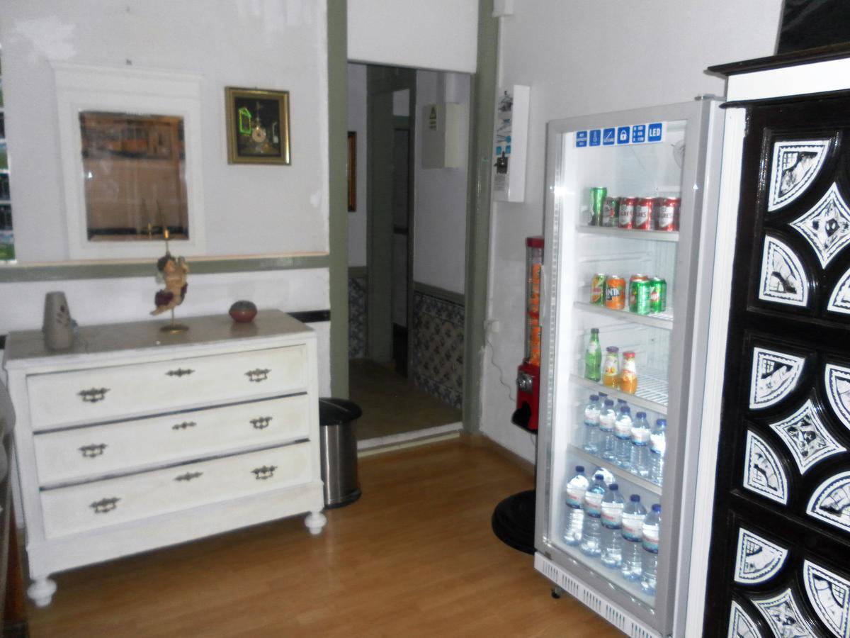 New Aljubarrota Guest House Lisbona Esterno foto
