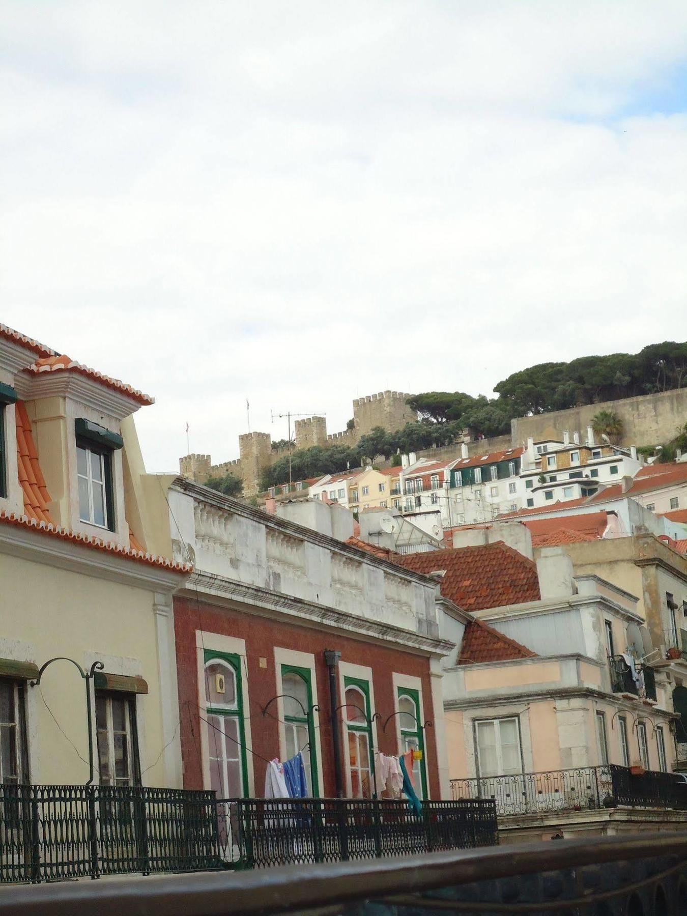 New Aljubarrota Guest House Lisbona Esterno foto