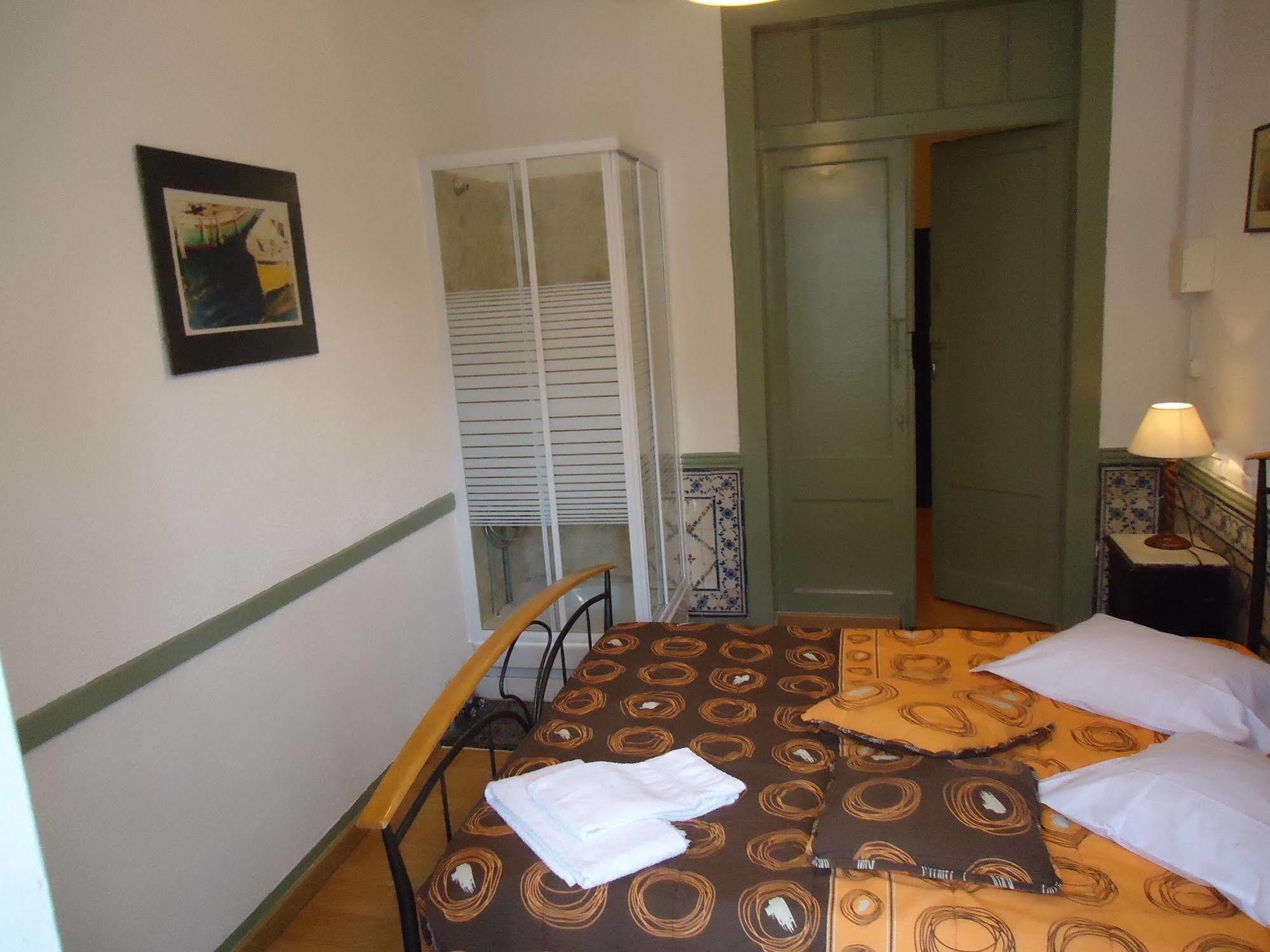 New Aljubarrota Guest House Lisbona Esterno foto