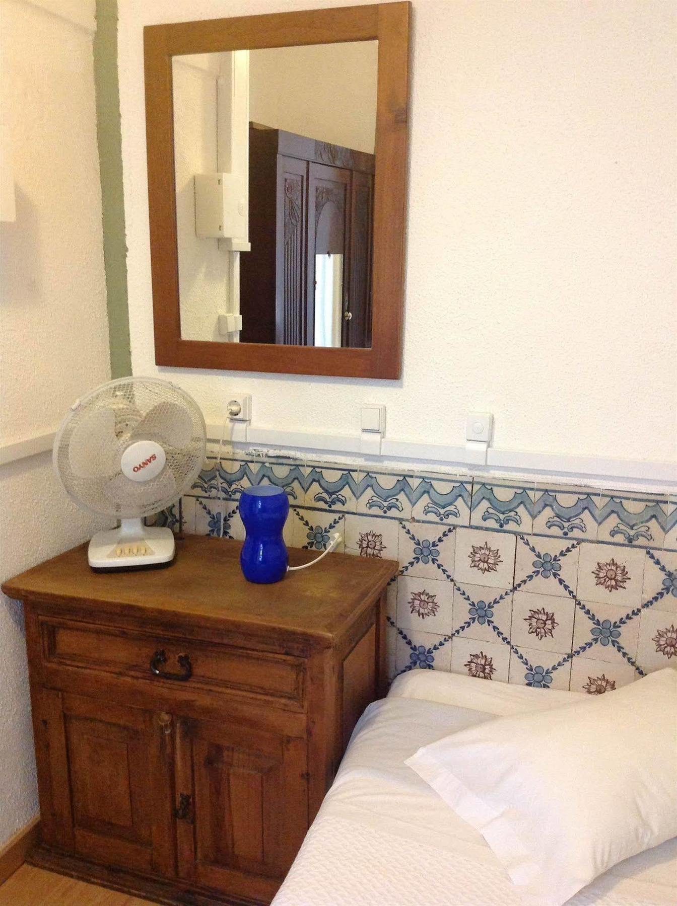 New Aljubarrota Guest House Lisbona Esterno foto