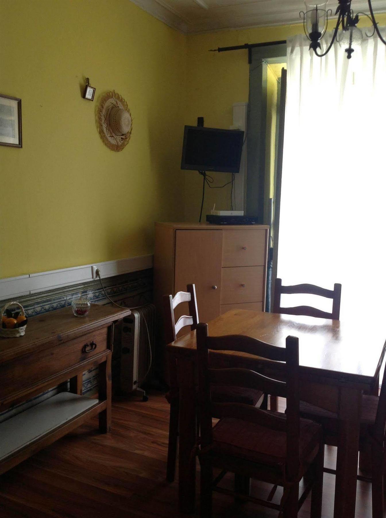 New Aljubarrota Guest House Lisbona Esterno foto