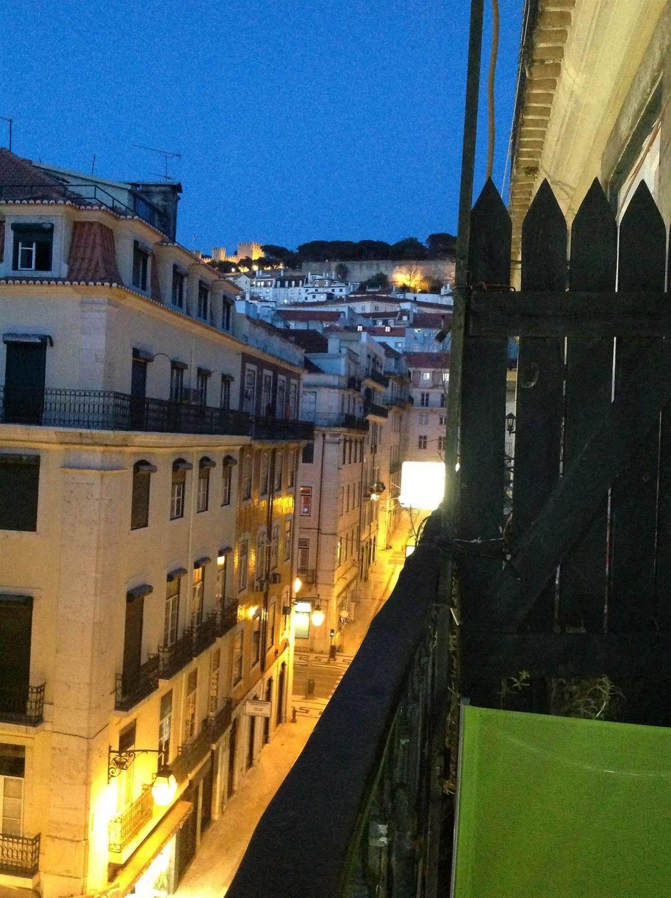 New Aljubarrota Guest House Lisbona Esterno foto